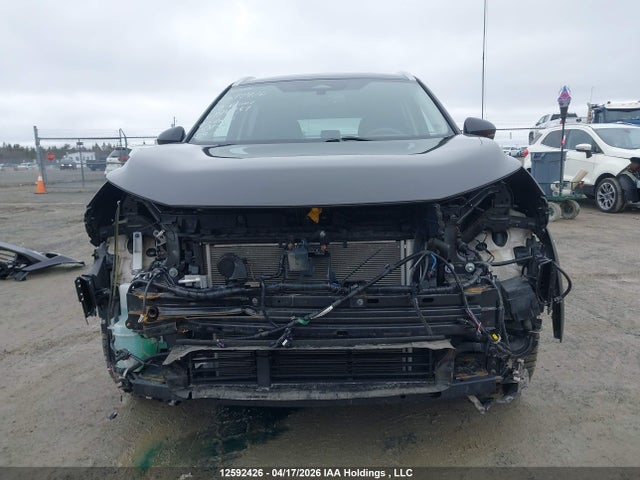 JN8BT3CB0PW184737 Nissan Rogue Sl