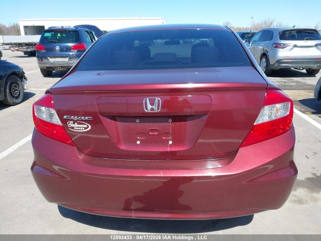Продажа на аукционе авто 2012 Honda Civic Lx, vin: 2HGFB2F44CH017072, номер лота: 12592433