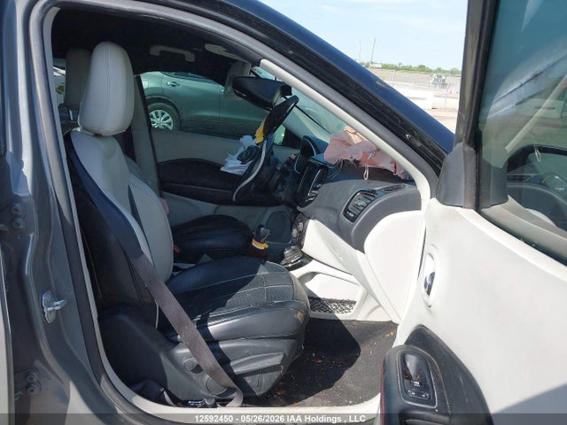 2019 Jeep Compass Limited მანქანა იყიდება აუქციონზე, vin: 3C4NJDCB8KT693347, აუქციონის ნომერი: 12592450