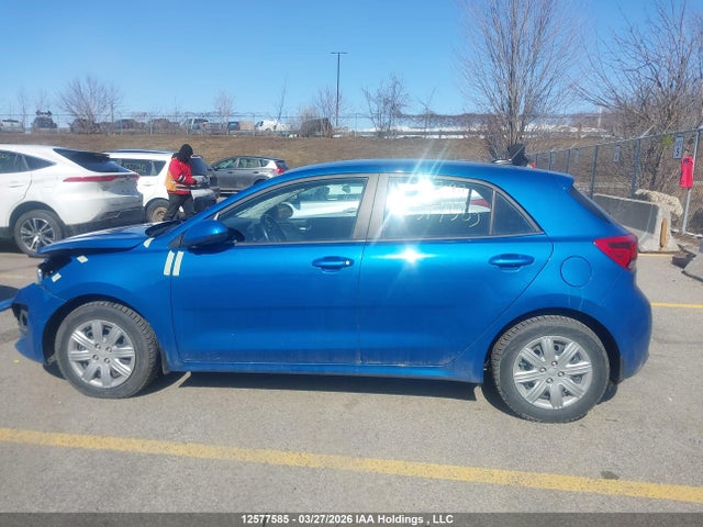3KPA25AD9ME403792 KIA RIO 5-DOOR