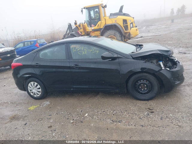 Aukcja sprzedaży 2013 Hyundai Elantra Gls/limited, vin: 5NPDH4AE4DH233657, numer aukcji: 12592454