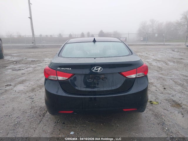 Aukcja sprzedaży 2013 Hyundai Elantra Gls/limited, vin: 5NPDH4AE4DH233657, numer aukcji: 12592454