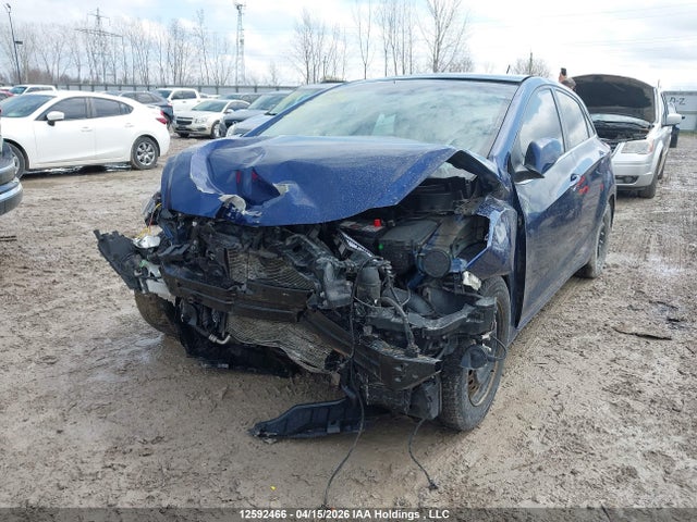 Продаж на аукціоні авто 2013 Hyundai Elantra Gt Se, vin: KMHD35LE7DU114102, номер лоту: 12592466
