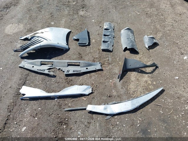 4T1C31AK5MU569396 Toyota CAMRY LE