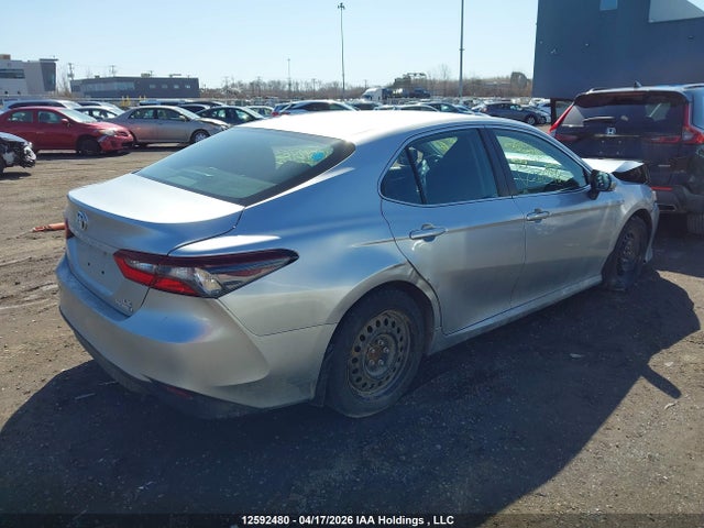 4T1C31AK5MU569396 Toyota CAMRY LE
