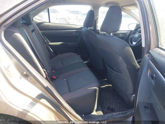 12592482 :رقم المزاد ، 2T1BURHE9JC038741 vin ، 2018 Toyota Corolla Le مزاد بيع
