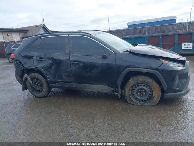 2022 Toyota Rav4 Hybrid Le მანქანა იყიდება აუქციონზე, vin: 2T3BWRFV7NW148986, აუქციონის ნომერი: 12592483