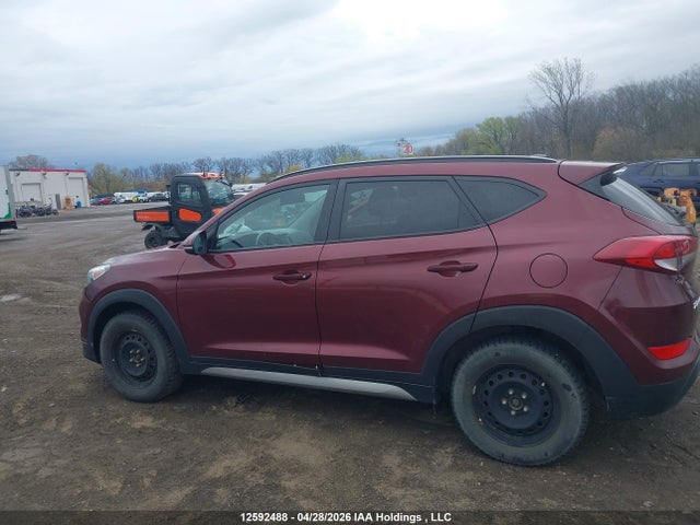 Продаж на аукціоні авто 2017 Hyundai Tucson Se, vin: KM8J3CA44HU254020, номер лоту: 12592488