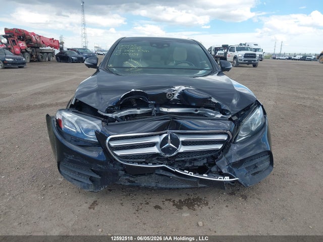 12592518 :رقم المزاد ، WDDZF4KB2KA554154 vin ، 2019 Mercedes-benz E 300 4matic مزاد بيع