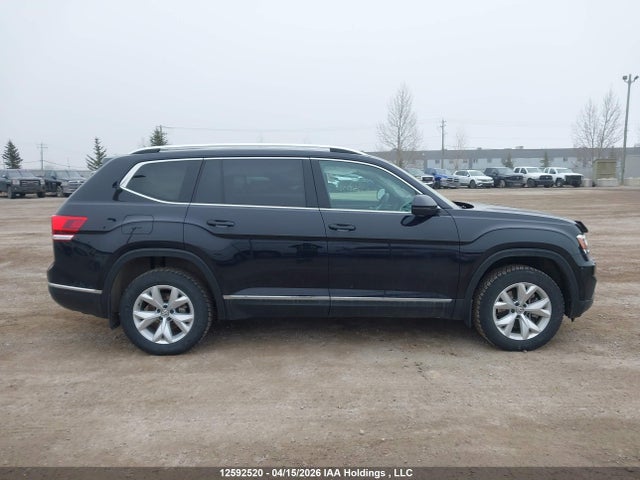 Продажа на аукционе авто 2018 Volkswagen Atlas Sel Premium, vin: 1V2NR2CA2JC596321, номер лота: 12592520