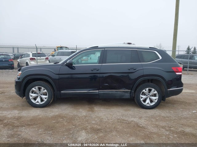 Продажа на аукционе авто 2018 Volkswagen Atlas Sel Premium, vin: 1V2NR2CA2JC596321, номер лота: 12592520