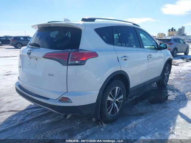Продаж на аукціоні авто 2018 Toyota Rav4 Xle, vin: 2T3WFREV5JW425311, номер лоту: 12592536