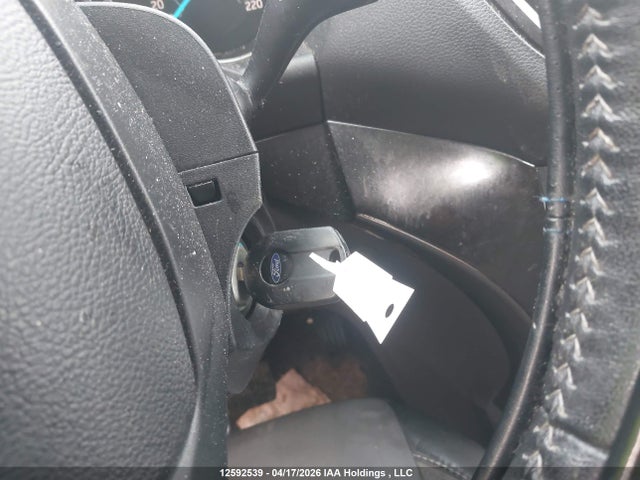1FMCU9G94HUE80960 Ford ESCAPE SE
