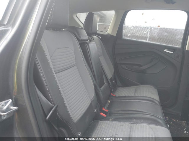 1FMCU9G94HUE80960 Ford ESCAPE SE