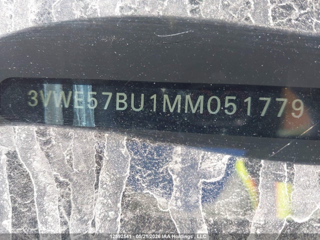 2021 Volkswagen Jetta Highline მანქანა იყიდება აუქციონზე, vin: 3VWE57BU1MM051779, აუქციონის ნომერი: 12592541