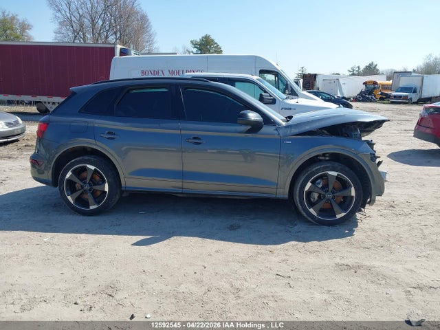 12592545 :رقم المزاد ، WA1FNAFYXL2008317 vin ، 2020 Audi Q5 45 Technik مزاد بيع