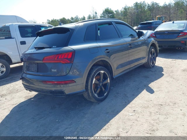 12592545 :رقم المزاد ، WA1FNAFYXL2008317 vin ، 2020 Audi Q5 45 Technik مزاد بيع