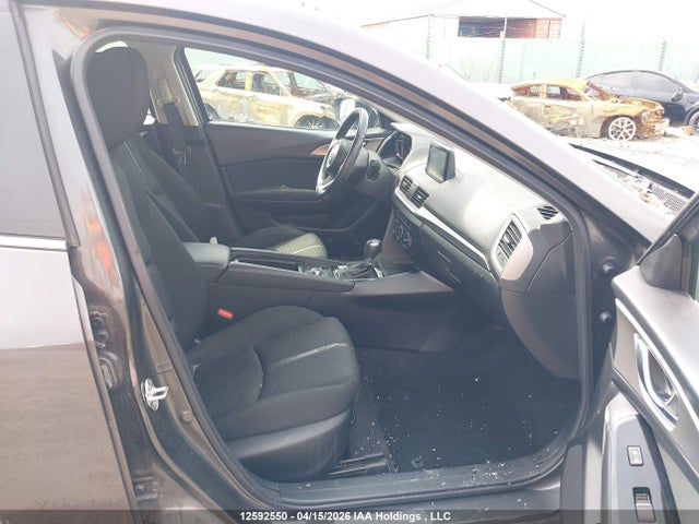 3MZBN1V71JM250512 Mazda Mazda3 50th Anniversary Edition/gs/se
