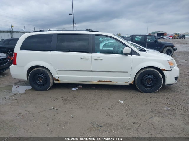 12592558 :رقم المزاد ، 2D4RN4DE0AR223221 vin ، 2010 Dodge Grand Caravan Se مزاد بيع