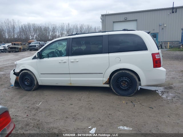 12592558 :رقم المزاد ، 2D4RN4DE0AR223221 vin ، 2010 Dodge Grand Caravan Se مزاد بيع
