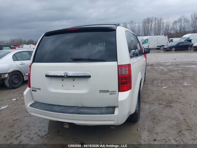 12592558 :رقم المزاد ، 2D4RN4DE0AR223221 vin ، 2010 Dodge Grand Caravan Se مزاد بيع