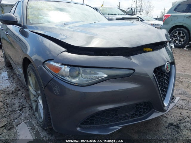 Alfa Romeo Giulia 2017 ZARFAEDN1H7535454 Image 19