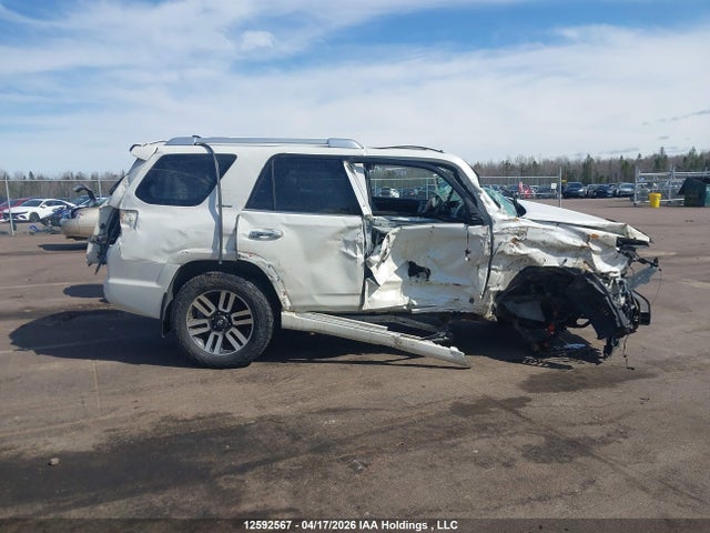 12592567 :رقم المزاد ، JTEBU5JR3G5312345 vin ، 2016 Toyota 4runner Sr5 مزاد بيع