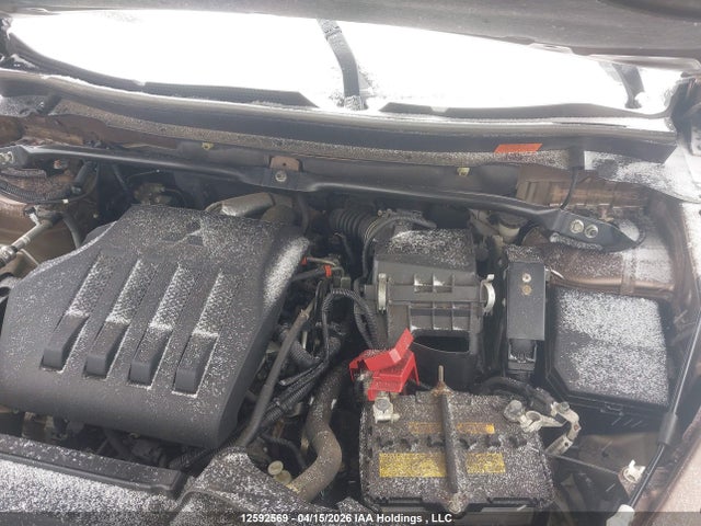 JA4ATUAA8NZ602586 Mitsubishi Eclipse Cross Es