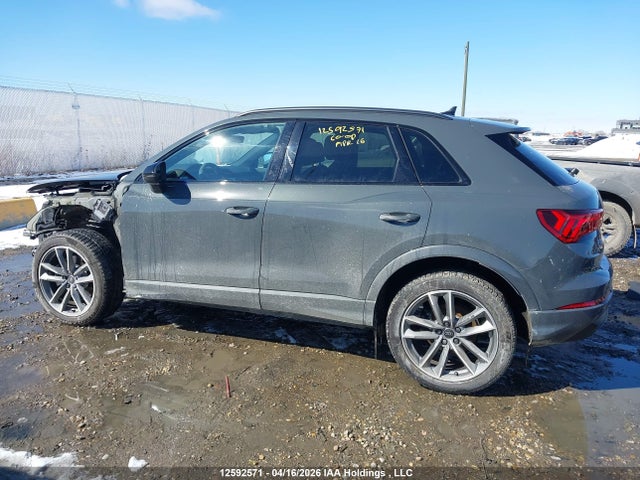 2024 Audi Q3 40 Komfort მანქანა იყიდება აუქციონზე, vin: WA1AUCF34R1177373, აუქციონის ნომერი: 12592571