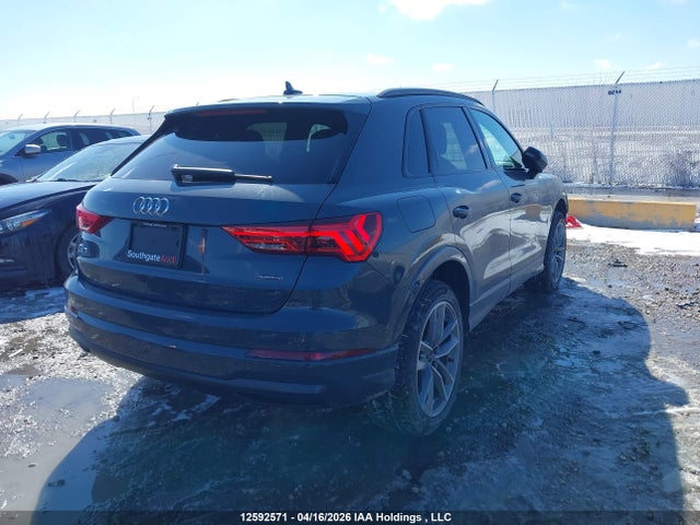 2024 Audi Q3 40 Komfort მანქანა იყიდება აუქციონზე, vin: WA1AUCF34R1177373, აუქციონის ნომერი: 12592571