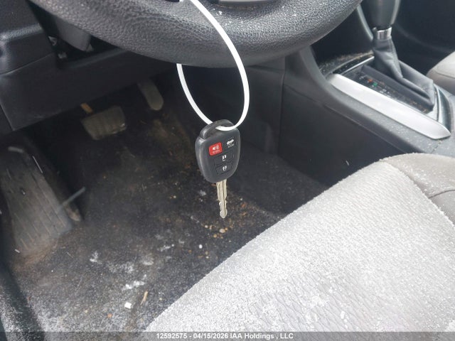 2014 Toyota Corolla Le მანქანა იყიდება აუქციონზე, vin: 2T1BURHE1EC178868, აუქციონის ნომერი: 12592575