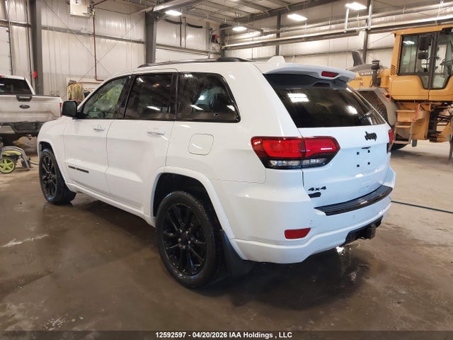12592597 :رقم المزاد ، 1C4RJFAG8JC331007 vin ، 2018 Jeep Grand Cherokee Laredo مزاد بيع