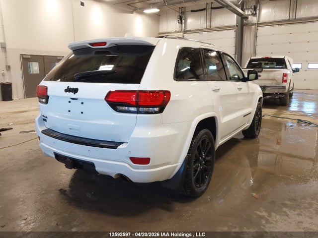 12592597 :رقم المزاد ، 1C4RJFAG8JC331007 vin ، 2018 Jeep Grand Cherokee Laredo مزاد بيع