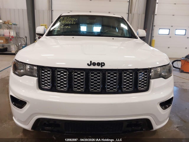 12592597 :رقم المزاد ، 1C4RJFAG8JC331007 vin ، 2018 Jeep Grand Cherokee Laredo مزاد بيع