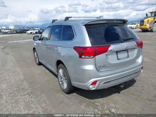JA4J2VA77NZ616721 Mitsubishi Outlander Sel/le/gt