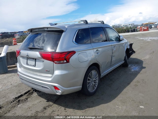 JA4J2VA77NZ616721 Mitsubishi Outlander Sel/le/gt