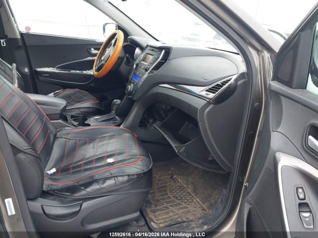 Продажа на аукционе авто 2014 Hyundai Santa Fe Sport 2.0t Se, vin: 5XYZUDLA0EG192173, номер лота: 12592616