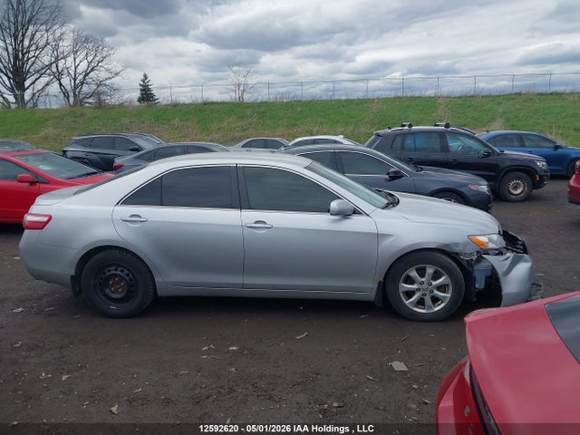2007 Toyota Camry Le V6/se V6/xle V6 მანქანა იყიდება აუქციონზე, vin: 4T1BK46K17U014832, აუქციონის ნომერი: 12592620