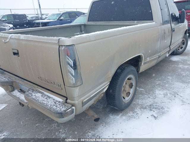 1998 Chevrolet C1500 Cheyenne/silverado მანქანა იყიდება აუქციონზე, vin: 1GCEC19M3WR161200, აუქციონის ნომერი: 12592622