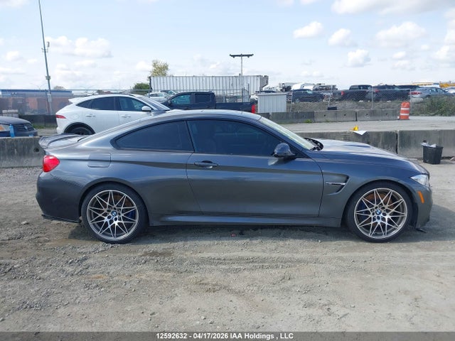 WBS3R9C57GK338579 BMW M4