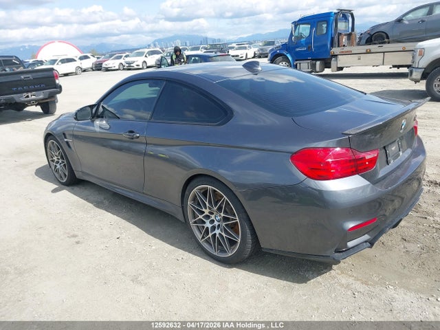 WBS3R9C57GK338579 BMW M4