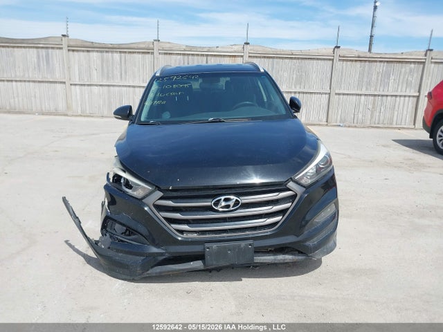 2016 Hyundai Tucson Premium მანქანა იყიდება აუქციონზე, vin: KM8J3CA49GU108095, აუქციონის ნომერი: 12592642