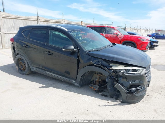 2016 Hyundai Tucson Premium მანქანა იყიდება აუქციონზე, vin: KM8J3CA49GU108095, აუქციონის ნომერი: 12592642