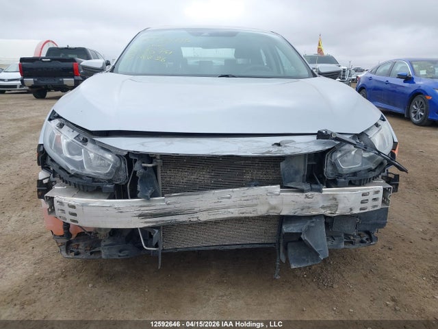 Продажа на аукционе авто 2018 Honda Civic Ex 4dr, vin: 2HGFC2F8XJH020751, номер лота: 12592646