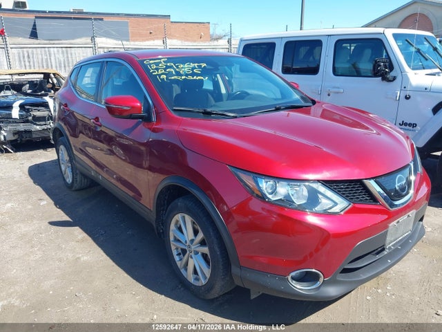 JN1BJ1CP8KW229856 Nissan Qashqai S 4dr2wd
