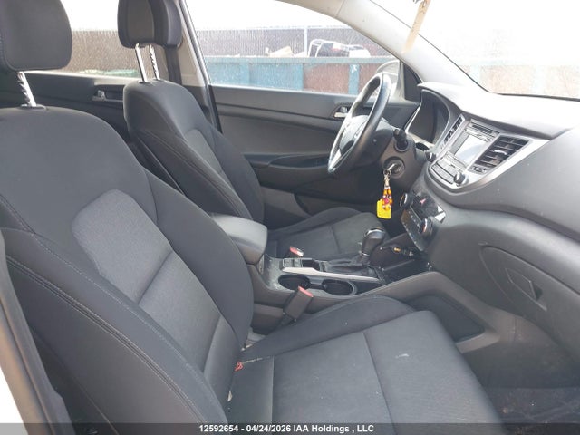Продаж на аукціоні авто 2016 Hyundai Tucson Premium, vin: KM8J3CA46GU211488, номер лоту: 12592654