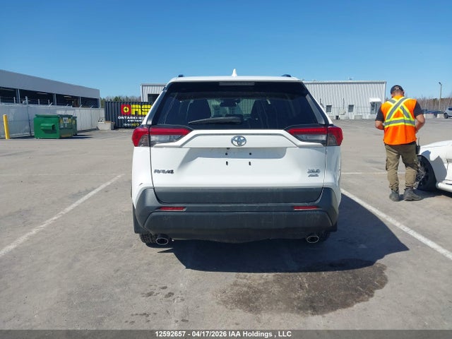 2T3R1RFV5KW034588 Toyota Rav4 Xle