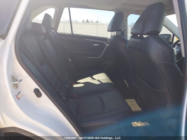 2T3R1RFV5KW034588 Toyota Rav4 Xle