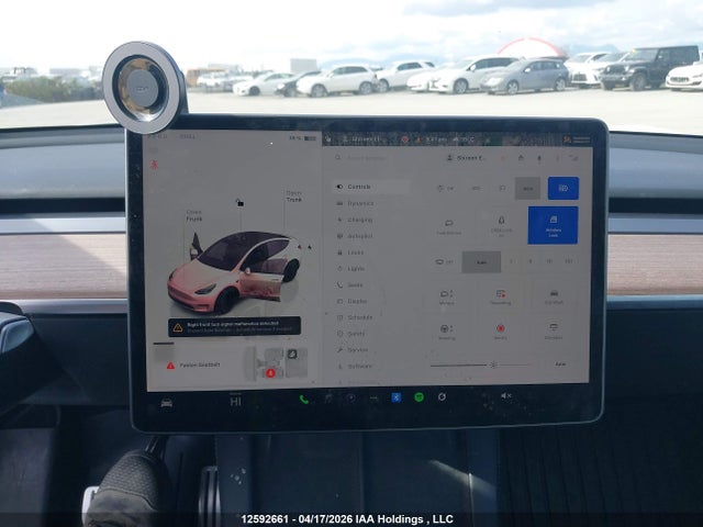 2022 Tesla Model Y მანქანა იყიდება აუქციონზე, vin: 7SAYGDEF1NF518598, აუქციონის ნომერი: 12592661