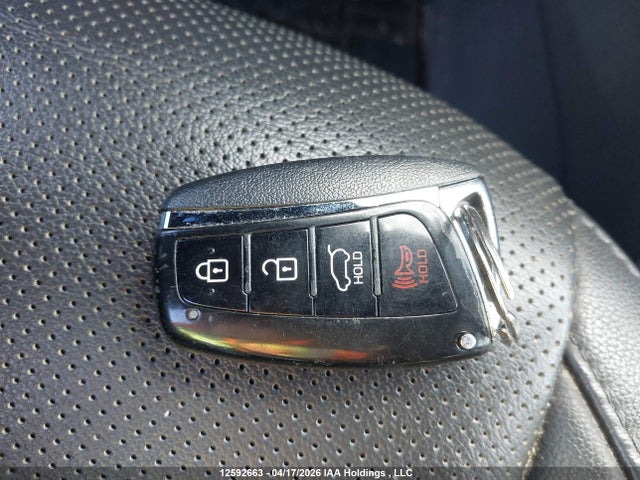 KM8SNDHF4HU241375 Hyundai Santa Fe Se/limited